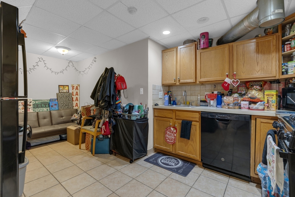 287 Everett St #1, Boston, MA Photo #21