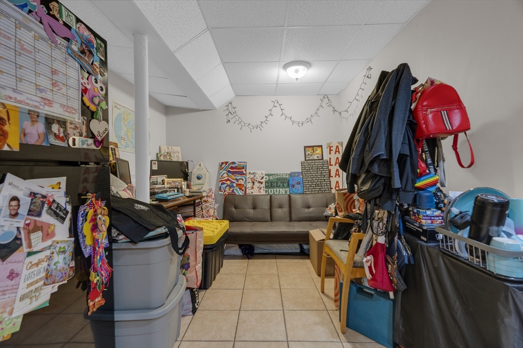 287 Everett St #1, Boston, MA Photo #22