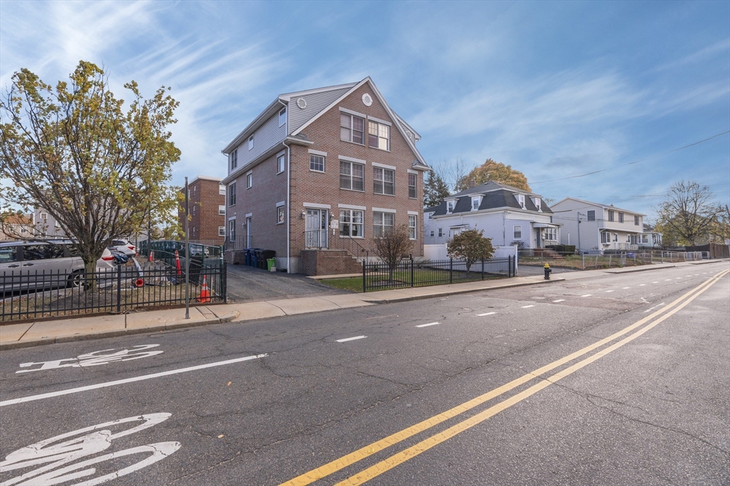 287 Everett St #1, Boston, MA Photo #26