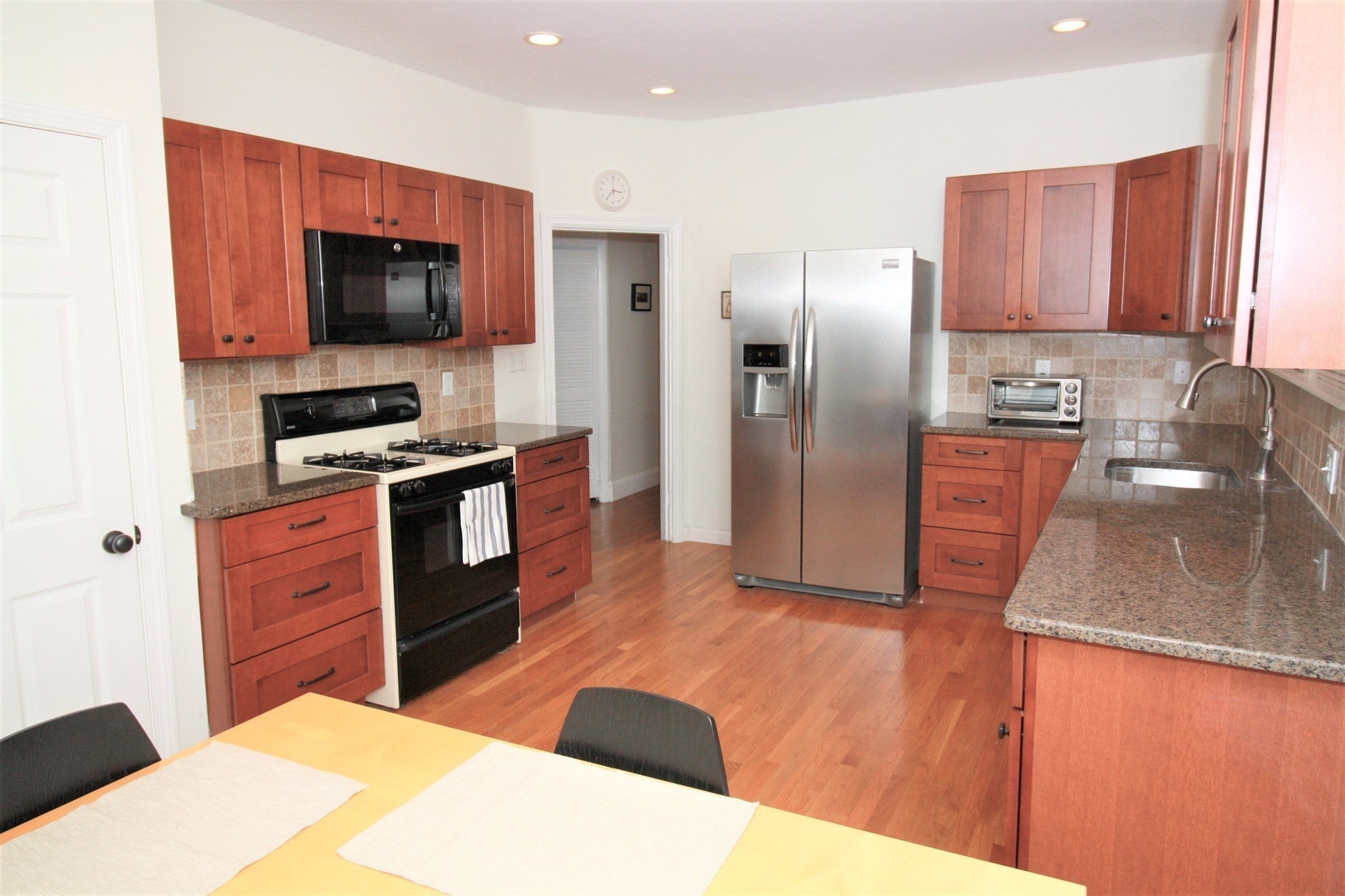 16 Playstead Rd #2, Boston, MA Photo #2