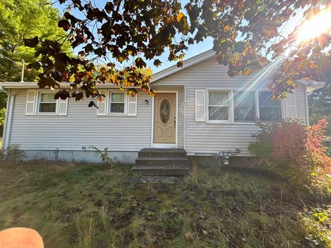 7 Yale St Groveland MA 01834