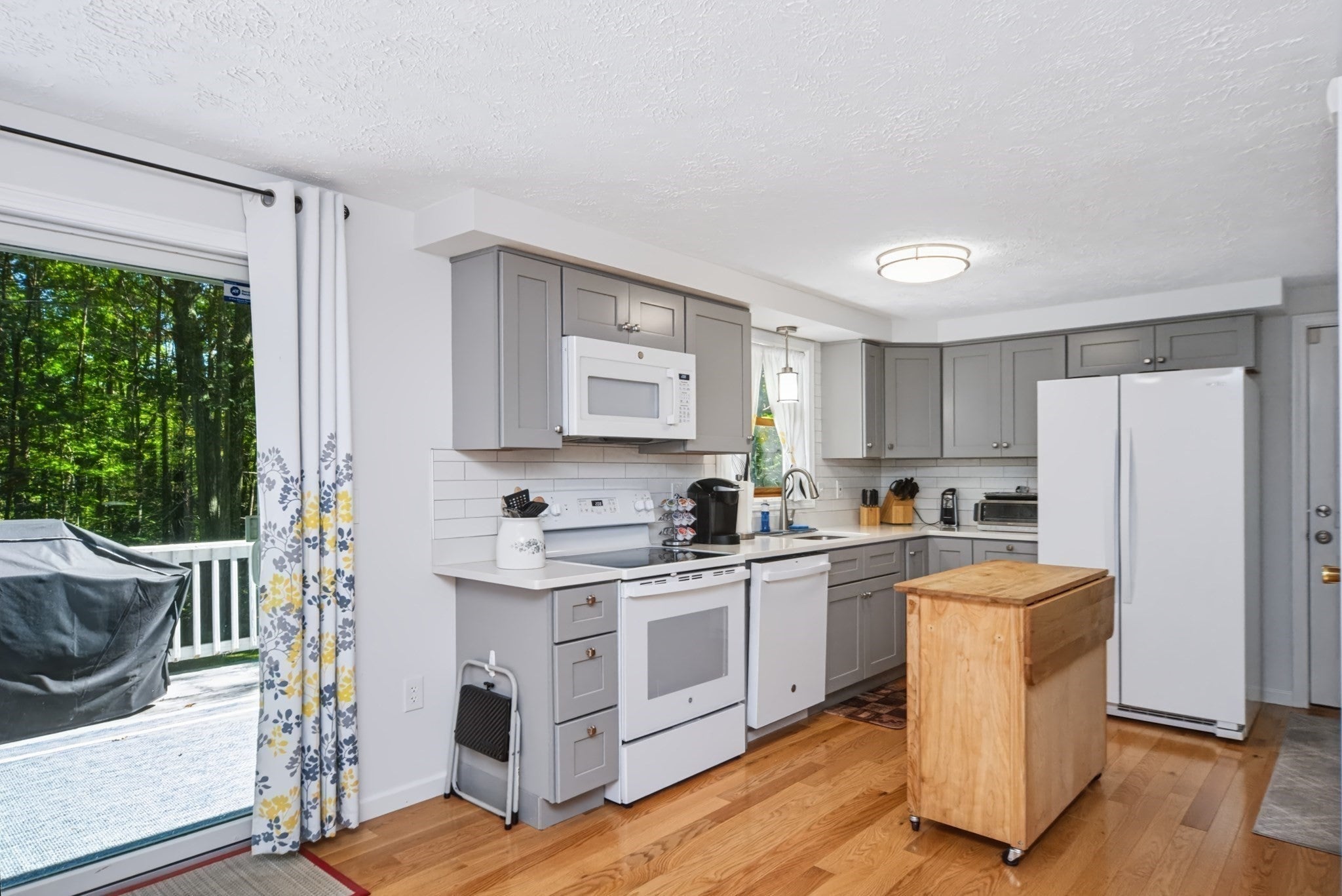 45 Pleasantdale Rd, Rutland, MA, 45 Pleasantdale Rd, Rutland, MA Photo #10