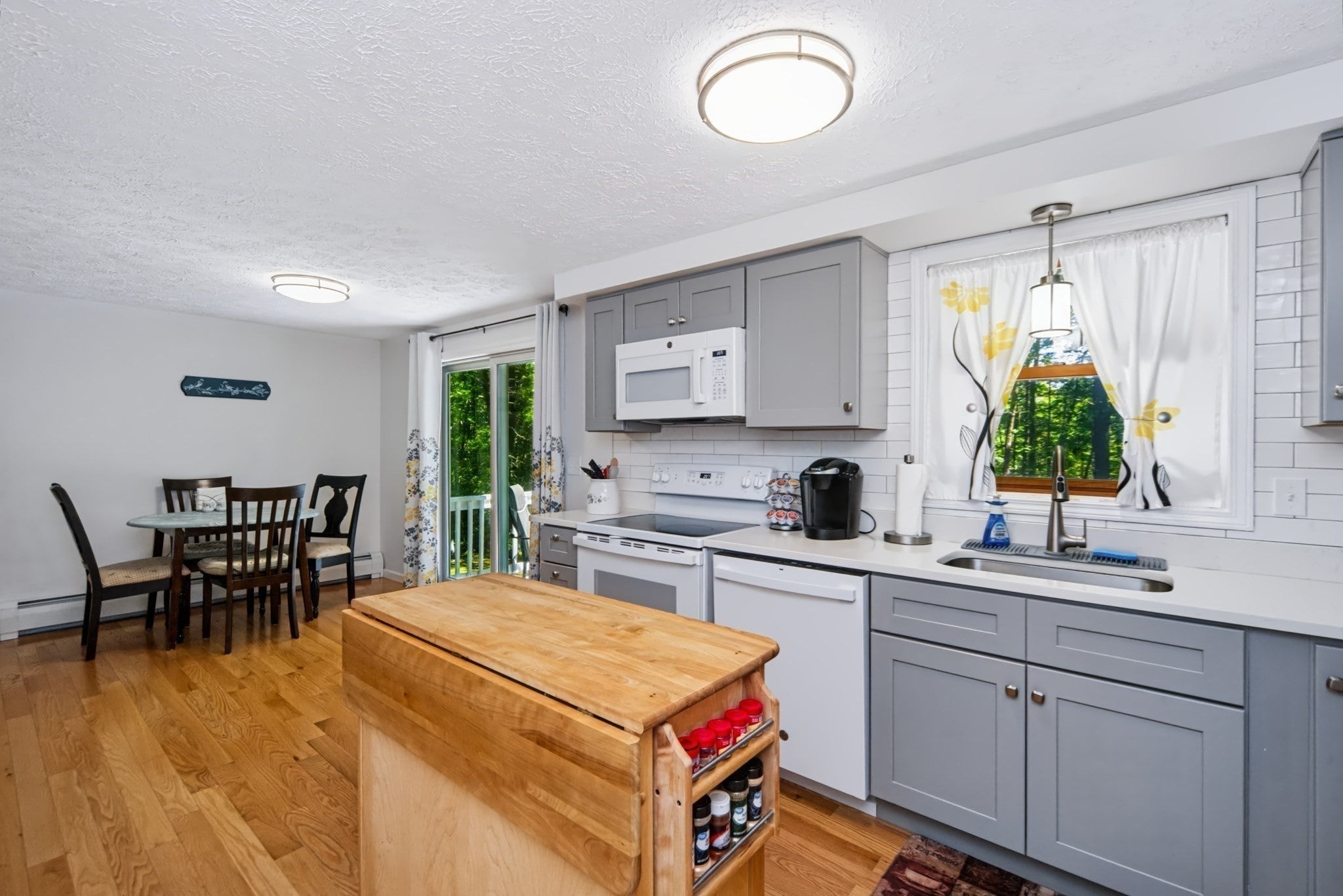45 Pleasantdale Rd, Rutland, MA, 45 Pleasantdale Rd, Rutland, MA Photo #9