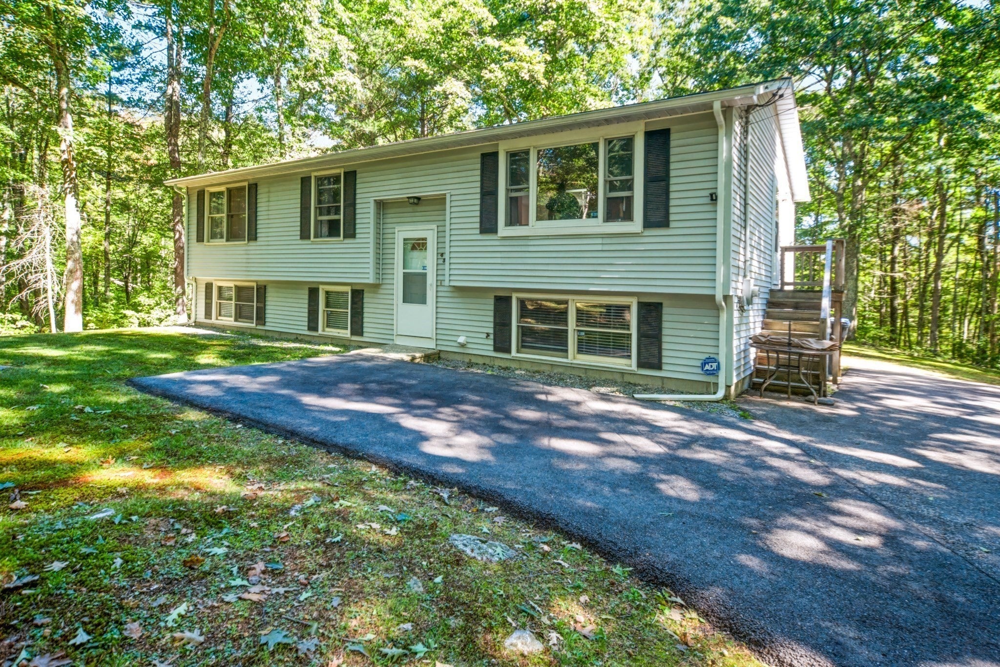 45 Pleasantdale Rd