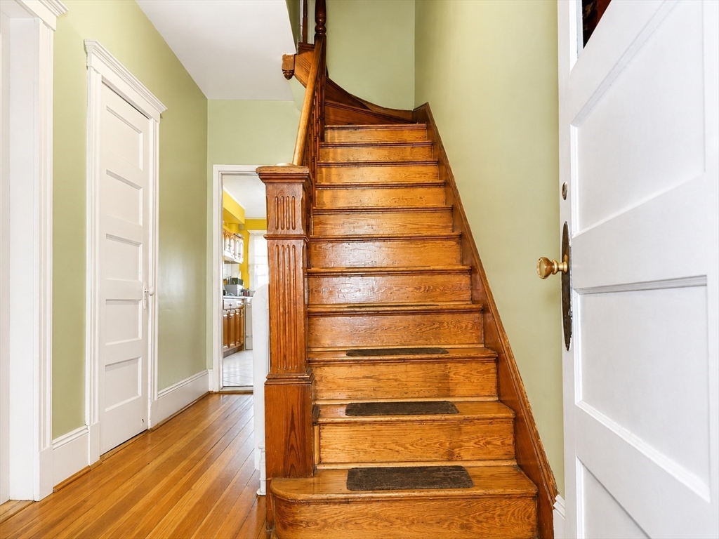 56 Marlborough St