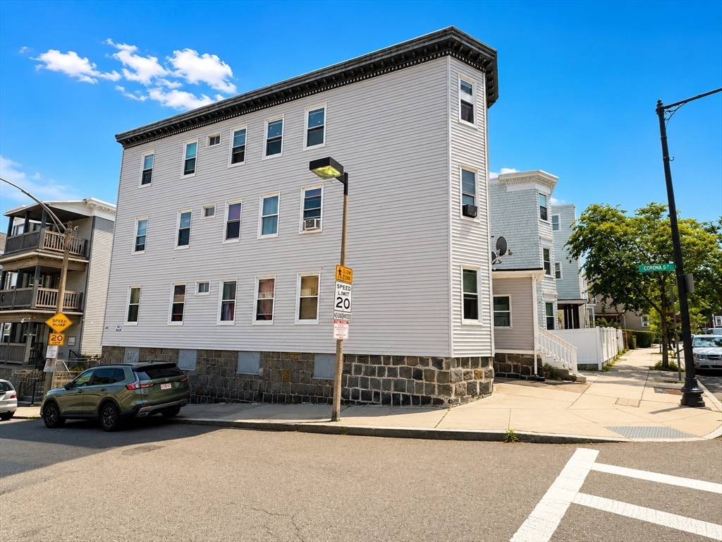 51 Bowdoin St