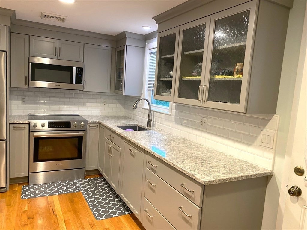 12 Welsford St, Brockton, MA, 12 Welsford St, Brockton, MA Photo #11