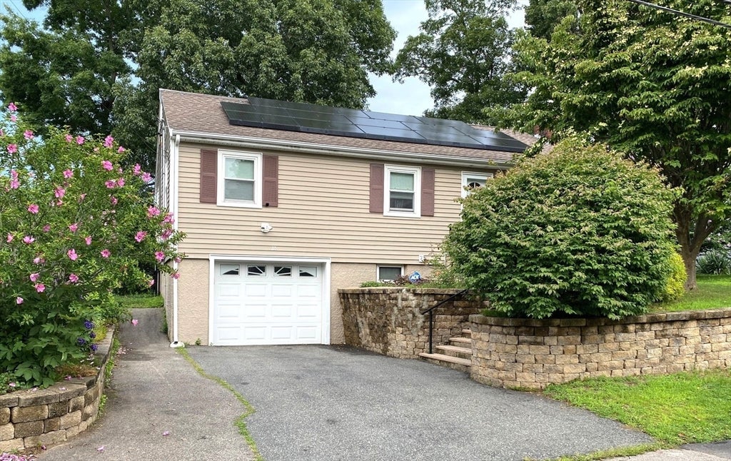 12 Welsford St
