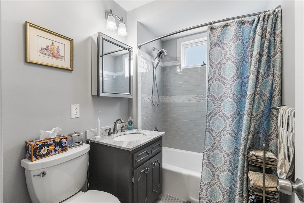 27 Peirce Ave, Everett, MA, 27 Peirce Ave, Everett, MA Photo #6