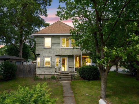 1 Holly St Attleboro MA 02703