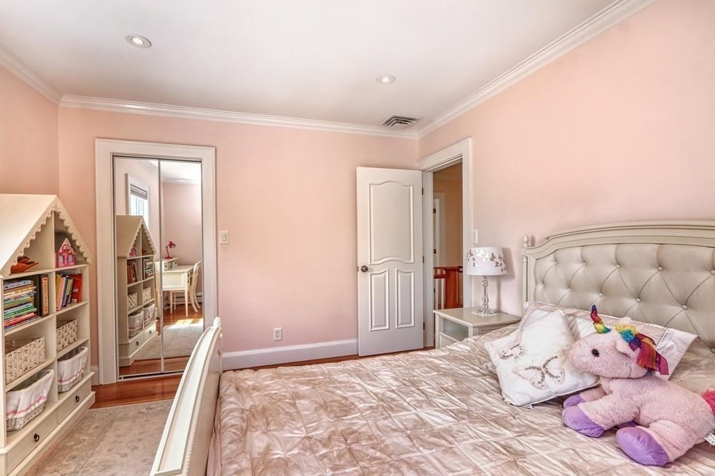 5 Grassmere Rd