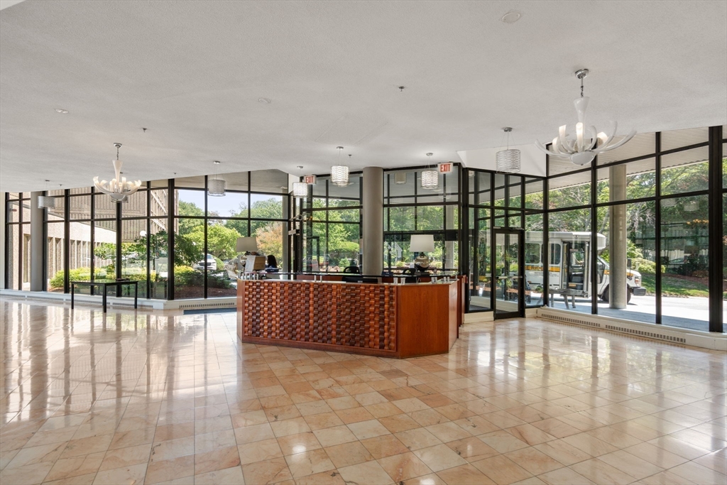 250 Hammond Pond Parkway 1208N