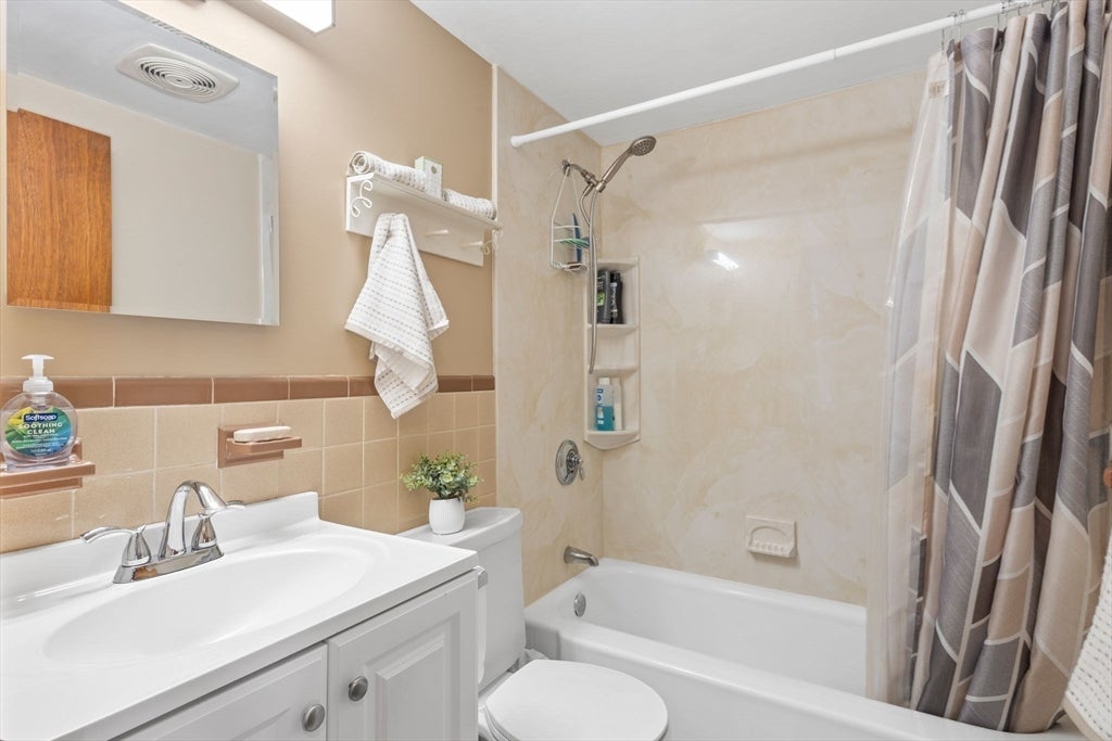64 Heywood Ave, Melrose, MA, 64 Heywood Ave, Melrose, MA Photo #20