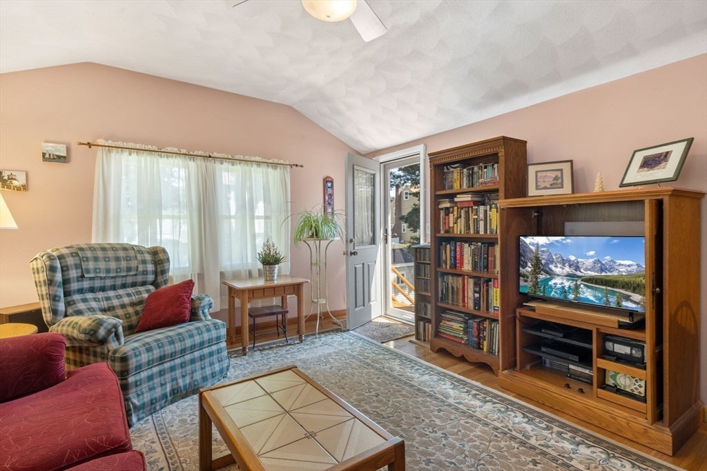 64 Heywood Ave, Melrose, MA, 64 Heywood Ave, Melrose, MA Photo #17