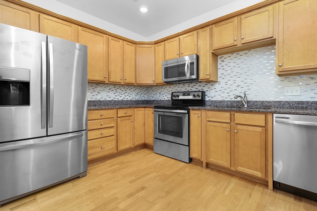 13 Morgan Dr 206