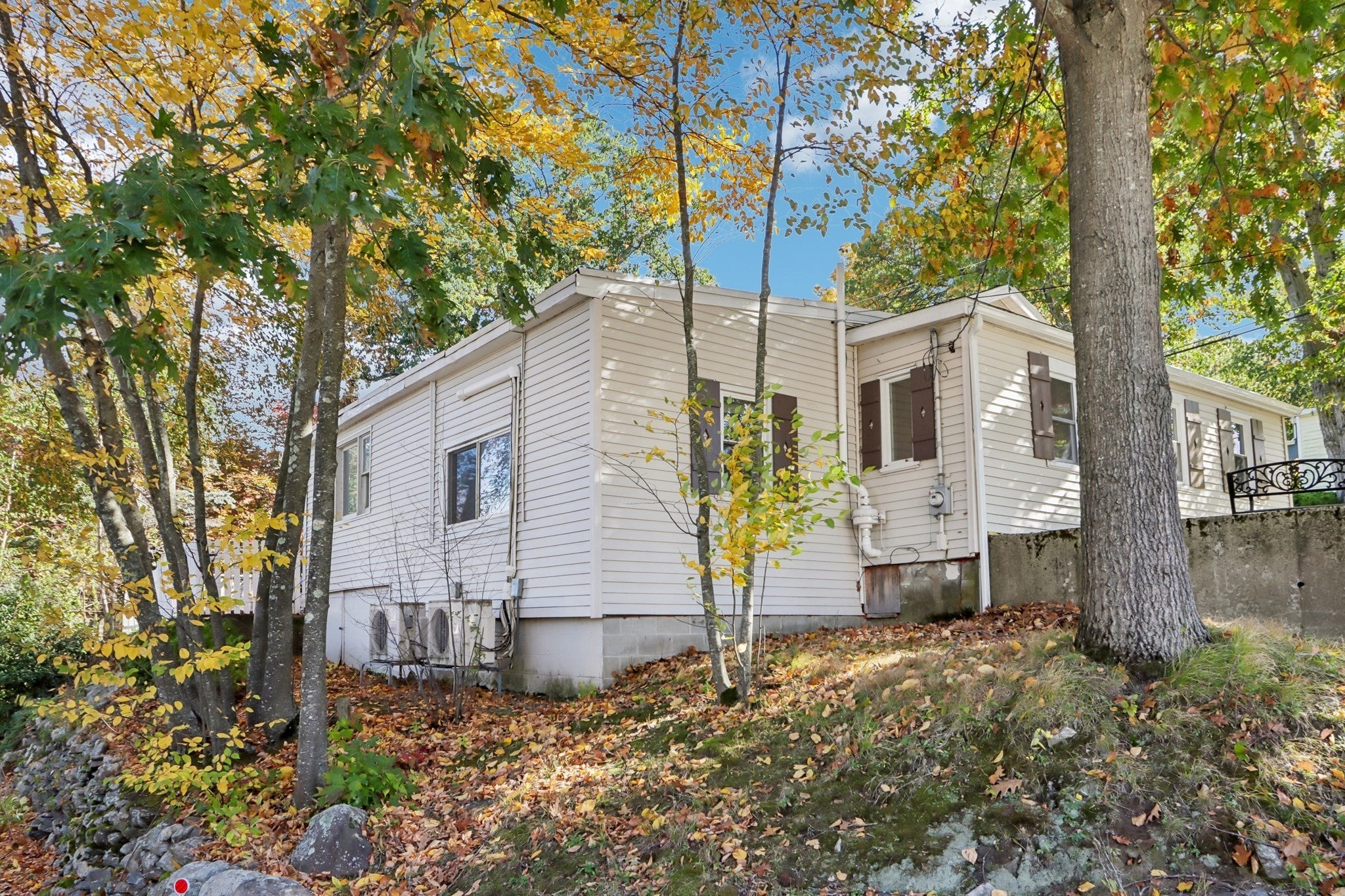 2 Lakeview Dr, Billerica, MA Photo #41