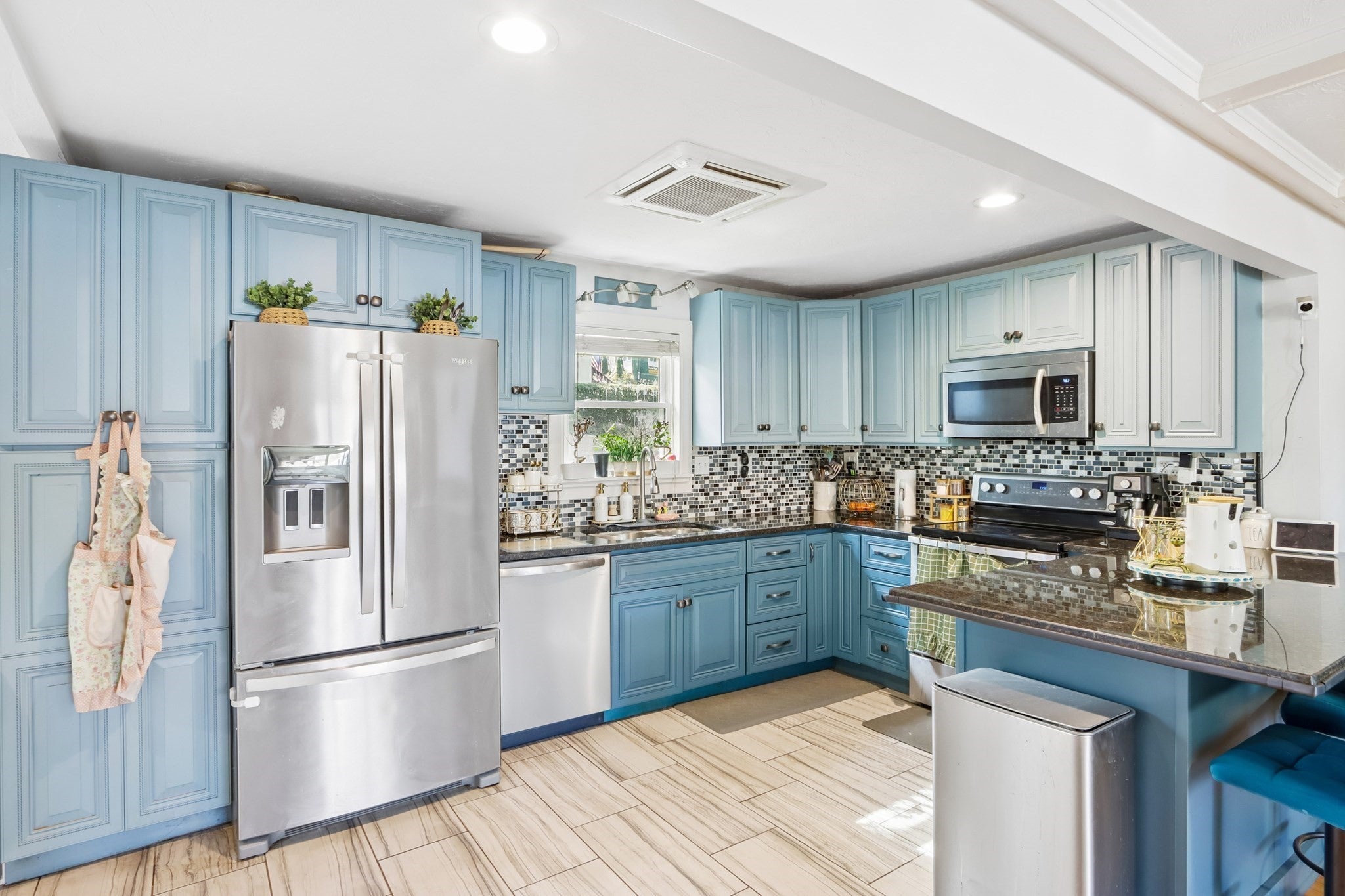 2 Lakeview Dr, Billerica, MA Photo #15