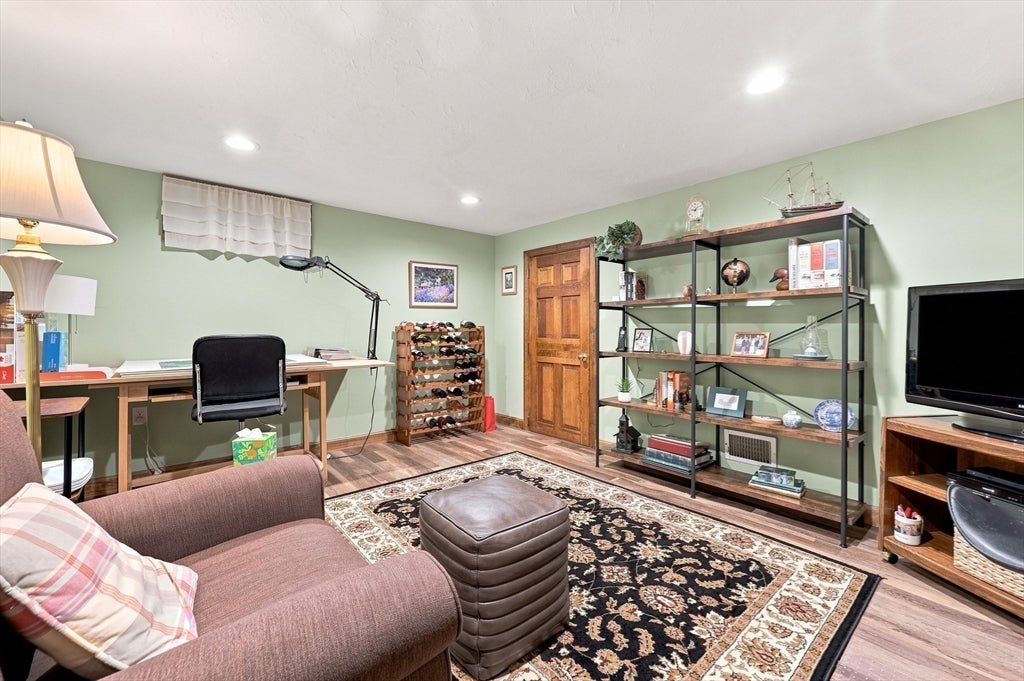 3 Arnold Road, Leominster, MA, 3 Arnold Road, Leominster, MA Photo #32