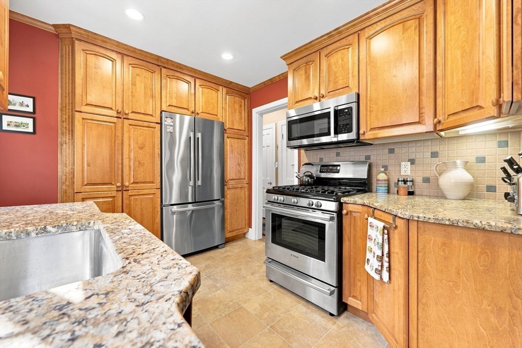 3 Arnold Road, Leominster, MA, 3 Arnold Road, Leominster, MA Photo #17