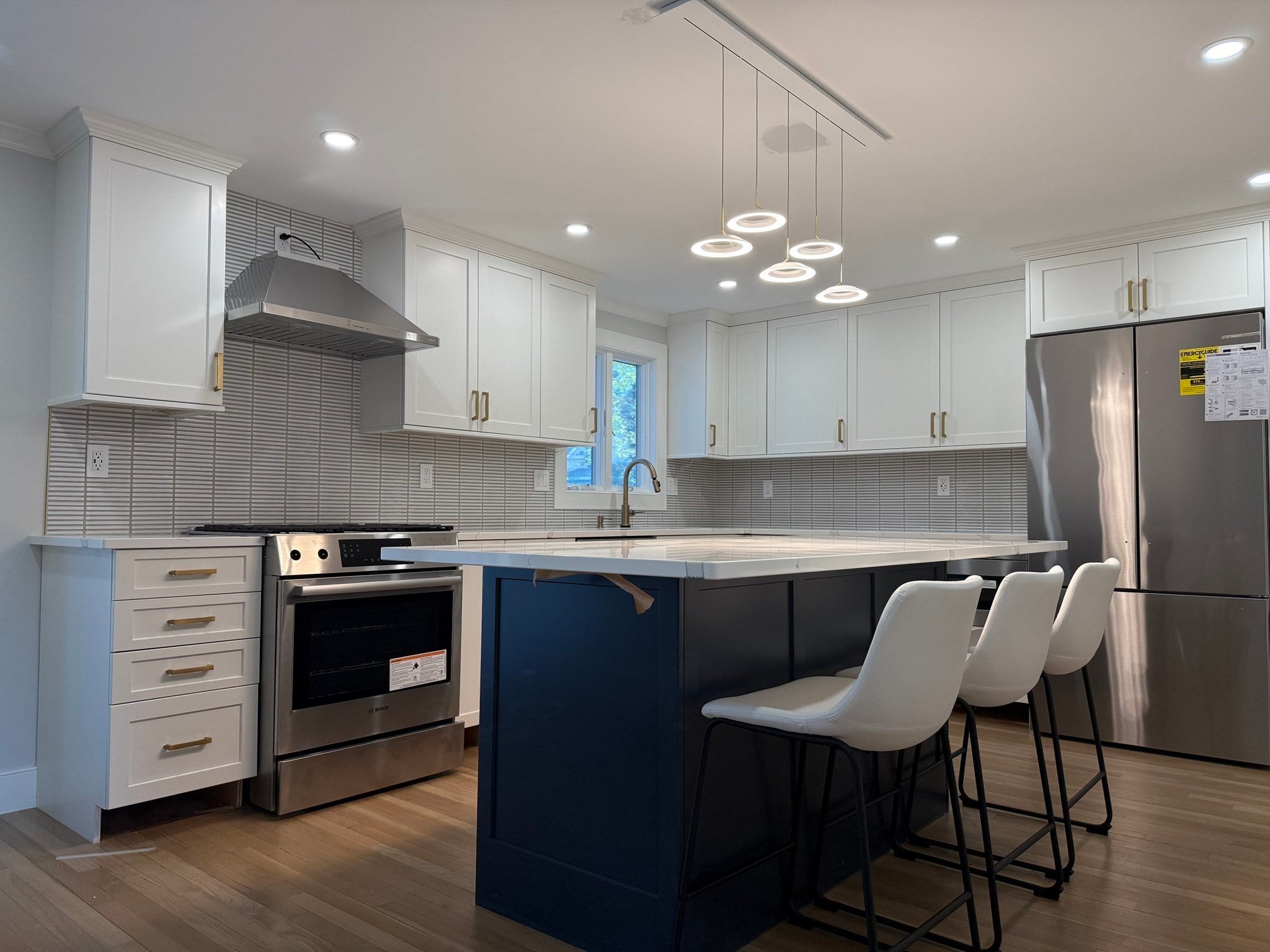 Photo of 20 Waushakum Blvd, Framingham, MA