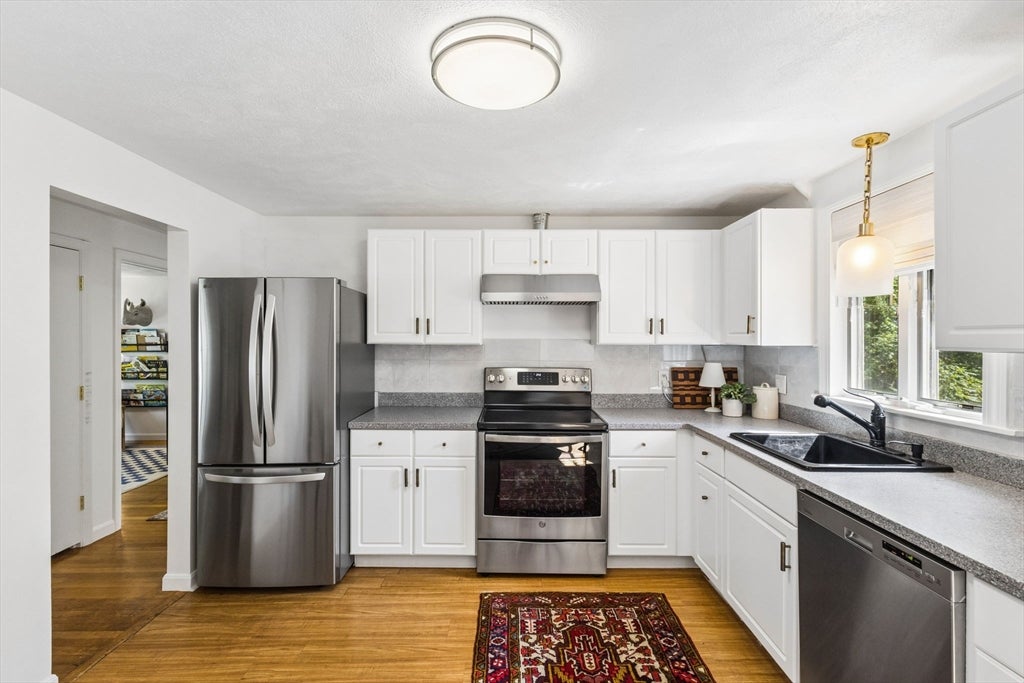 4 Rodgers Rd, Stoneham, MA, 4 Rodgers Rd, Stoneham, MA Photo #14