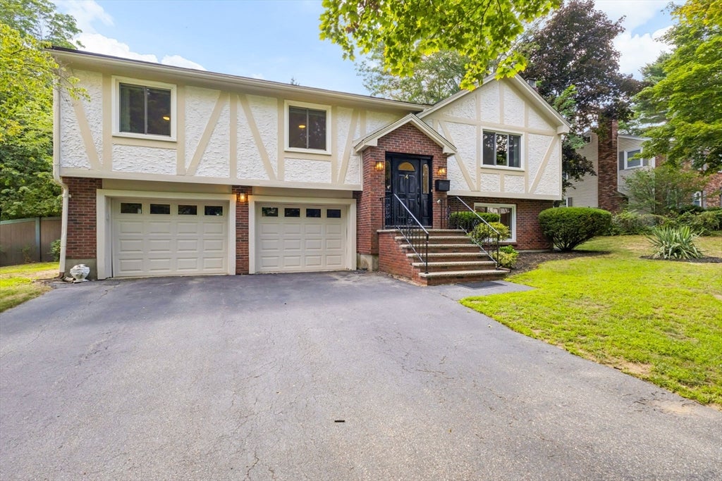 4 Rodgers Rd, Stoneham, MA, 4 Rodgers Rd, Stoneham, MA Photo #3