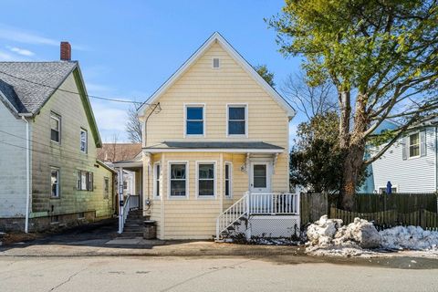 Photo of 12 Arthur Street, Gloucester, MA 01930 (MLS # 73485163)