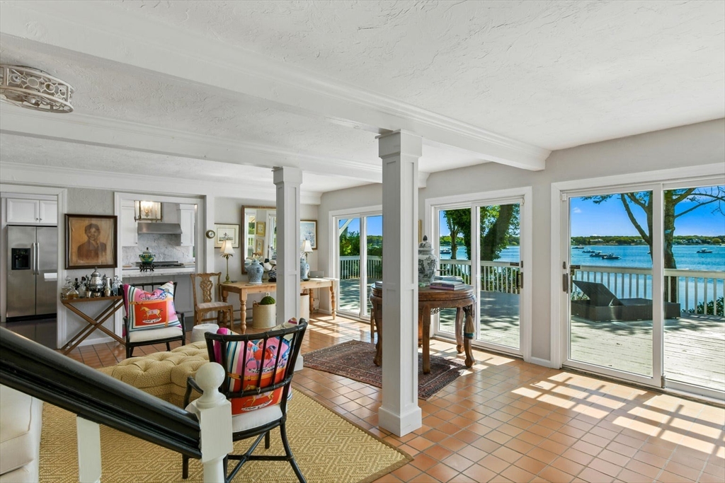 Barnstable, Massachusetts 02635, United States, 4 Bedrooms Bedrooms, ,2 BathroomsBathrooms,Residential,Active,106184