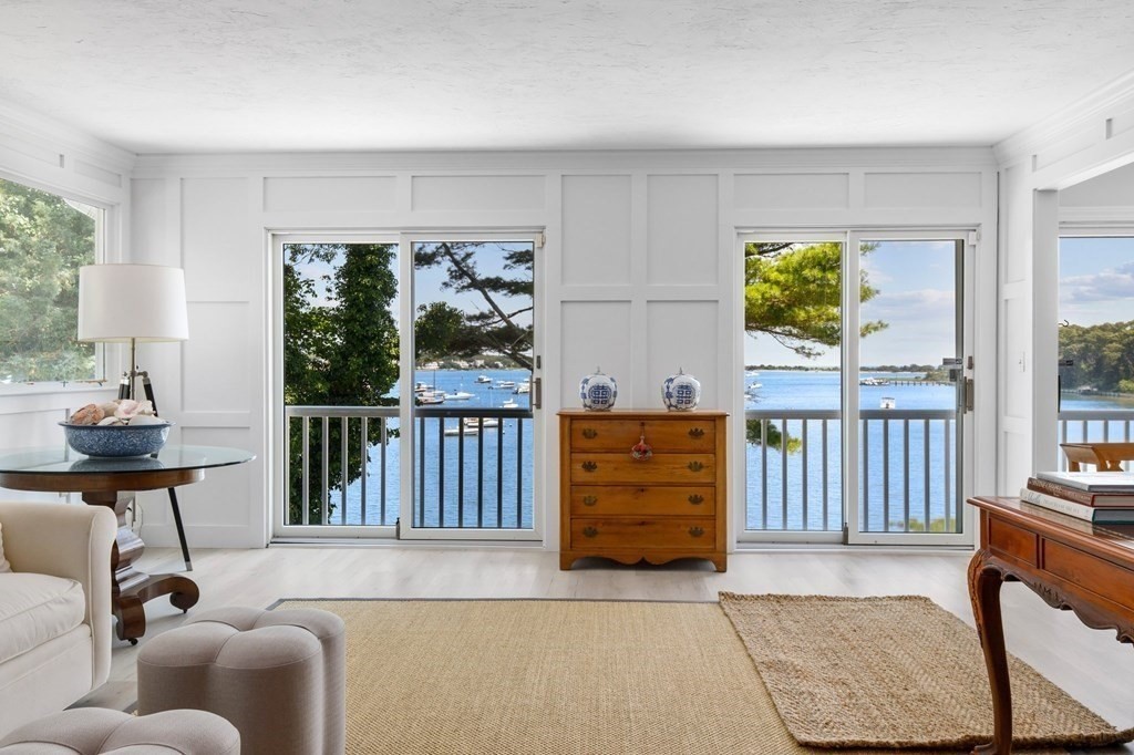 Barnstable, Massachusetts 02635, United States, 4 Bedrooms Bedrooms, ,2 BathroomsBathrooms,Residential,Active,106184