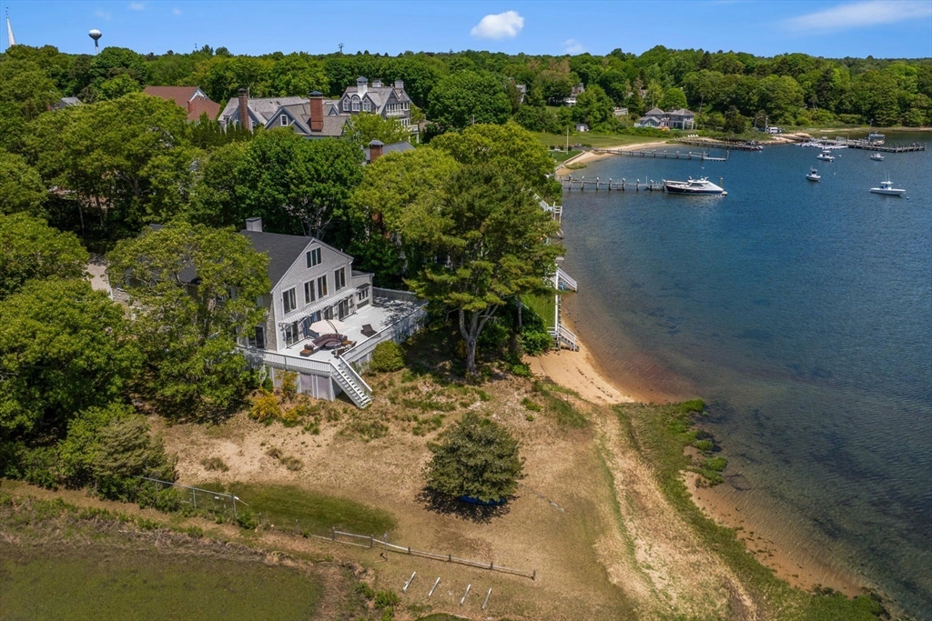 Barnstable, Massachusetts 02635, United States, 4 Bedrooms Bedrooms, ,2 BathroomsBathrooms,Residential,Active,106184