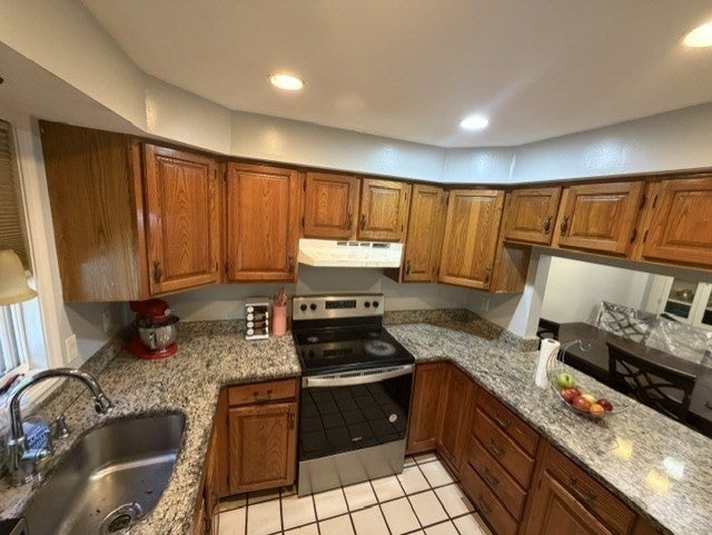60 Pattison St #C14, Abington, MA Photo #15
