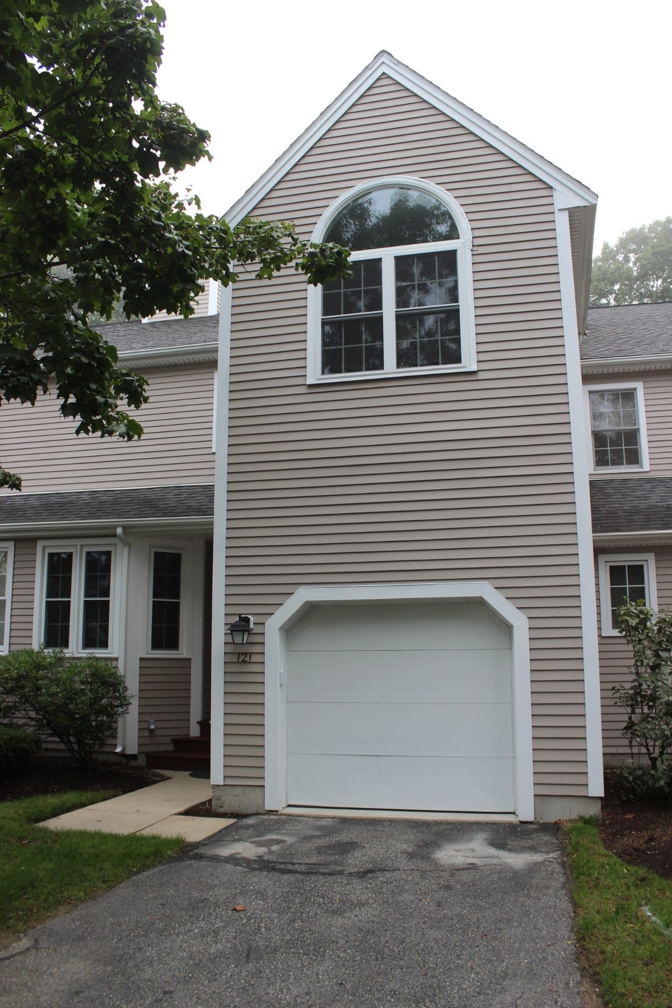 121 Bishops Forest Drive #121, Waltham, MA, 121 Bishops Forest Drive #121, Waltham, MA Photo #1
