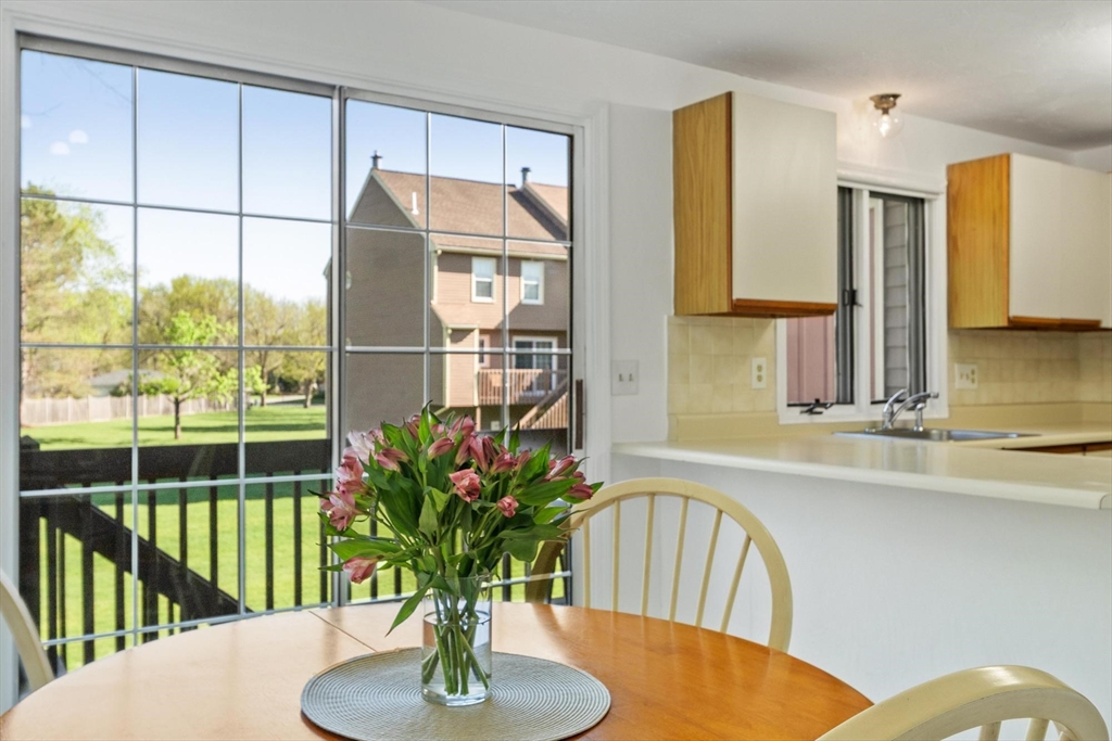 27 Heritage Dr 27