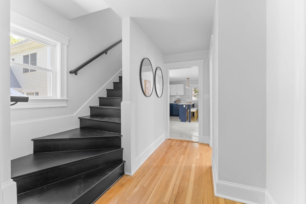 440 Waltham St