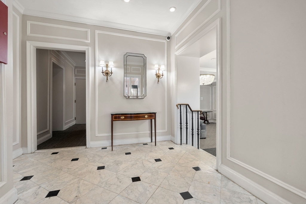 362 Commonwealth Ave. 6D