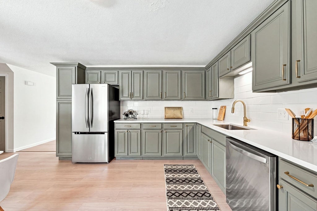 283 Fuller Rd #K, Chicopee, MA, 283 Fuller Rd #K, Chicopee, MA Photo #6