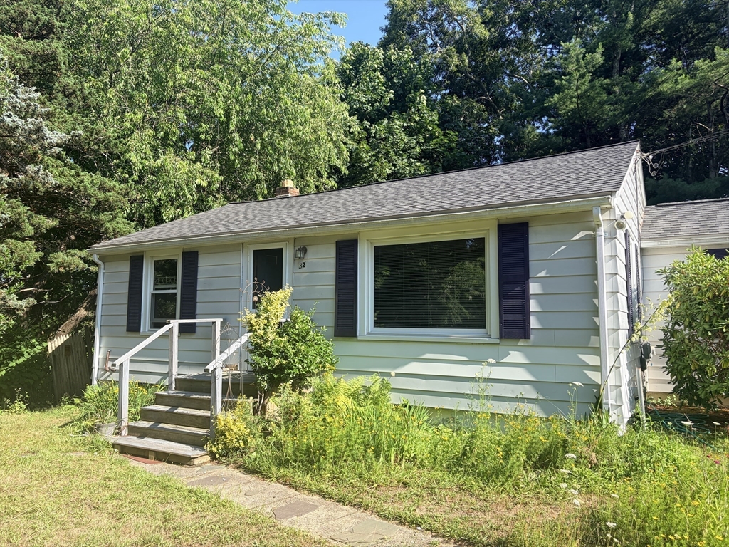 32 Paine Avenue
