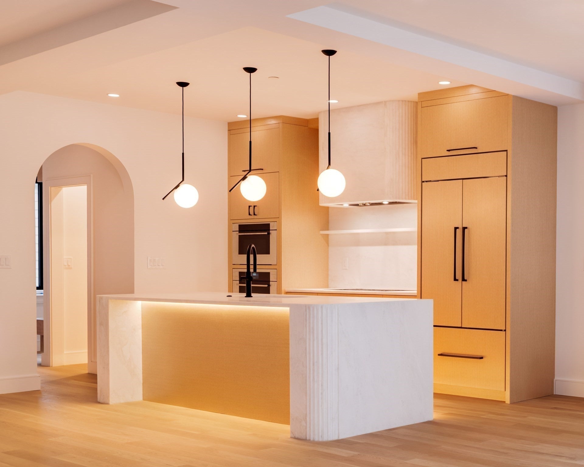 79 Park St #2, Brookline, MA, 79 Park St #2, Brookline, MA Photo #2