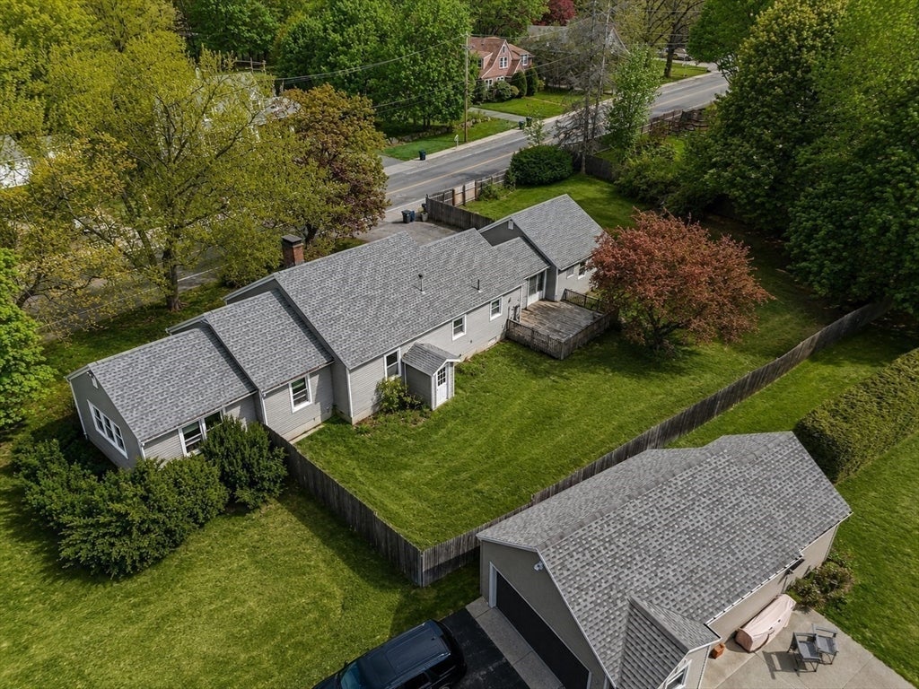 476 Lindell AVE, Leominster, MA Photo #2