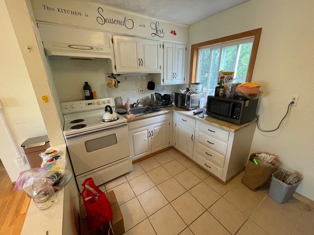 29 Jacqueline Road #E, Waltham, MA Photo #5
