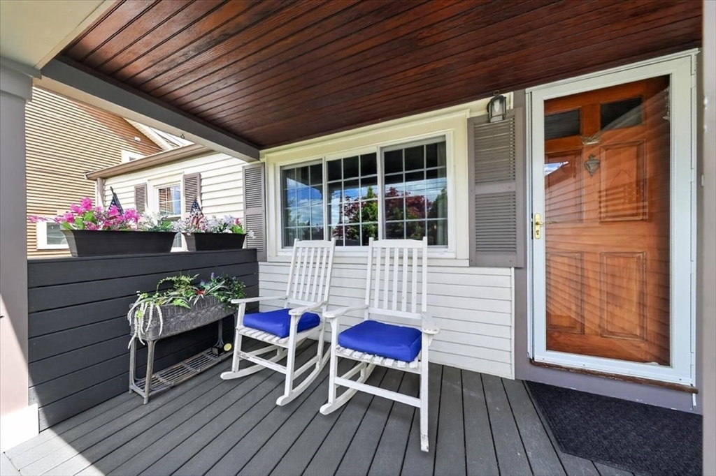 26 Coolidge Ave