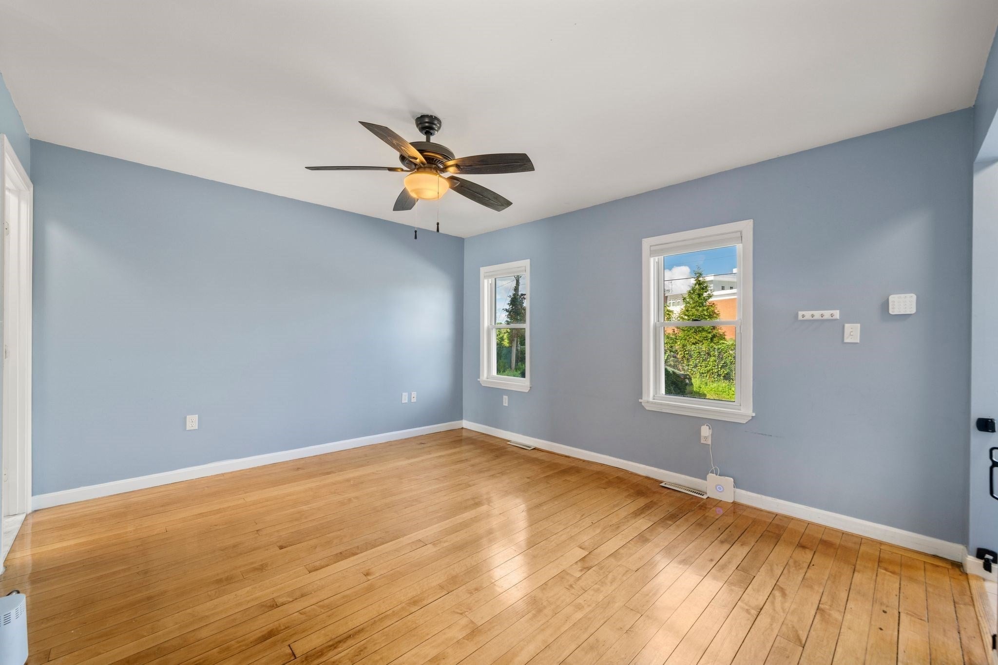130 Clapp St 130