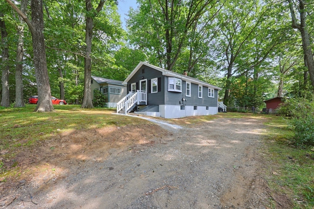 2 Kosta Ave.