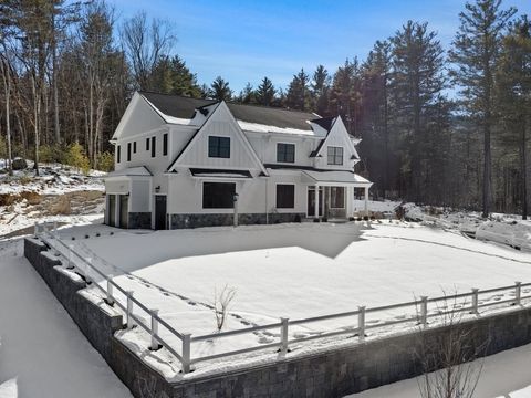 35 Lincoln Street Hopkinton MA 01748