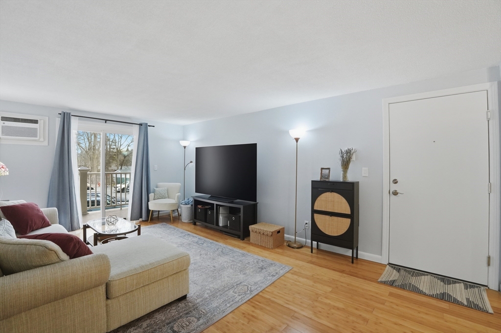 200 Manning Street 11C