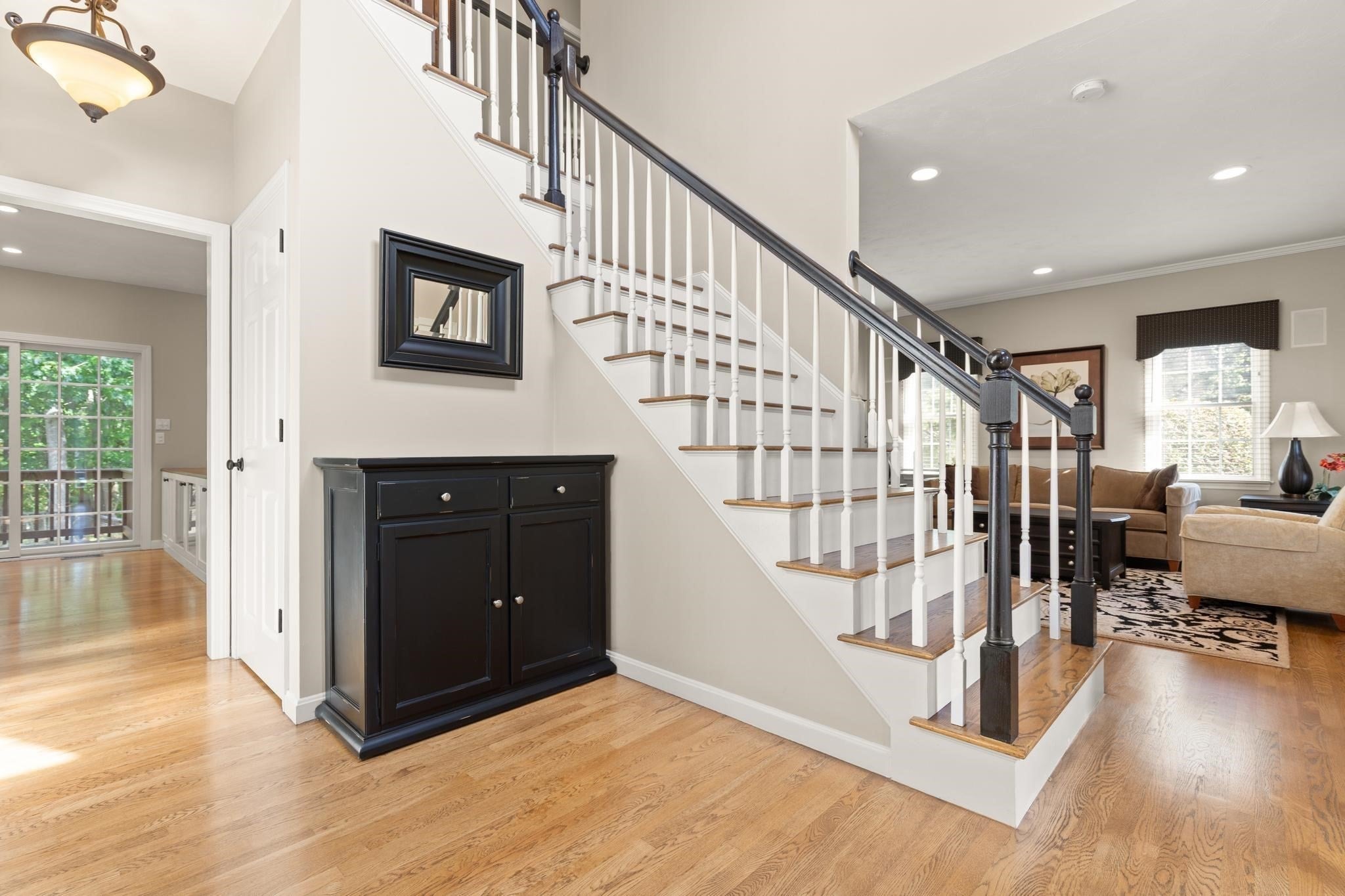 19 Acorn Rd