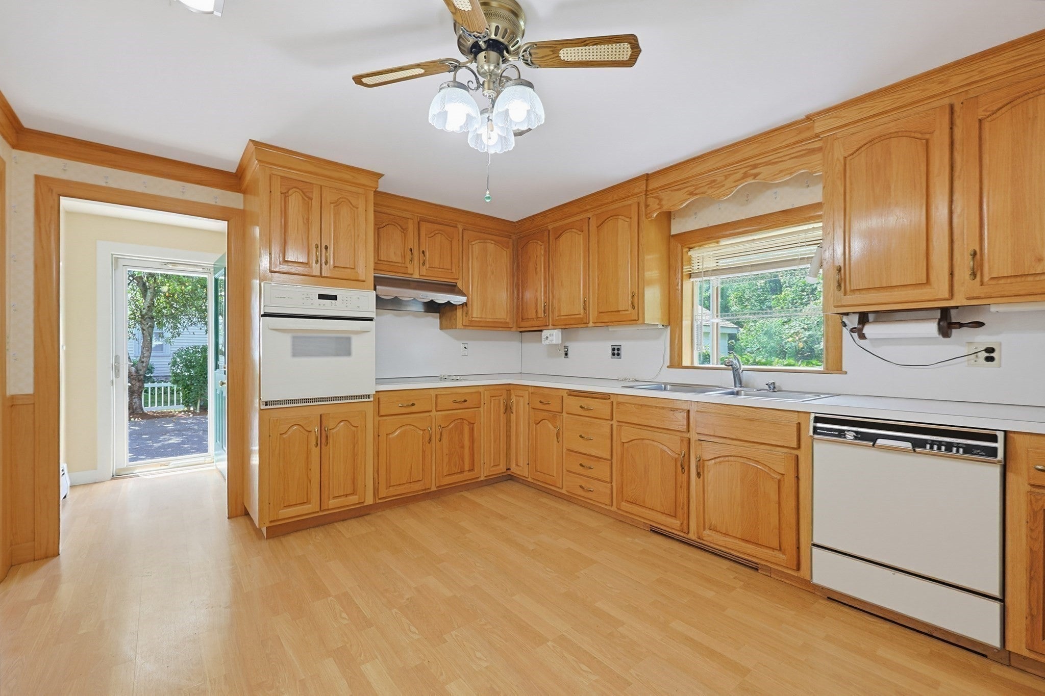 22 Hodges St, Mansfield, MA, 22 Hodges St, Mansfield, MA Photo #7