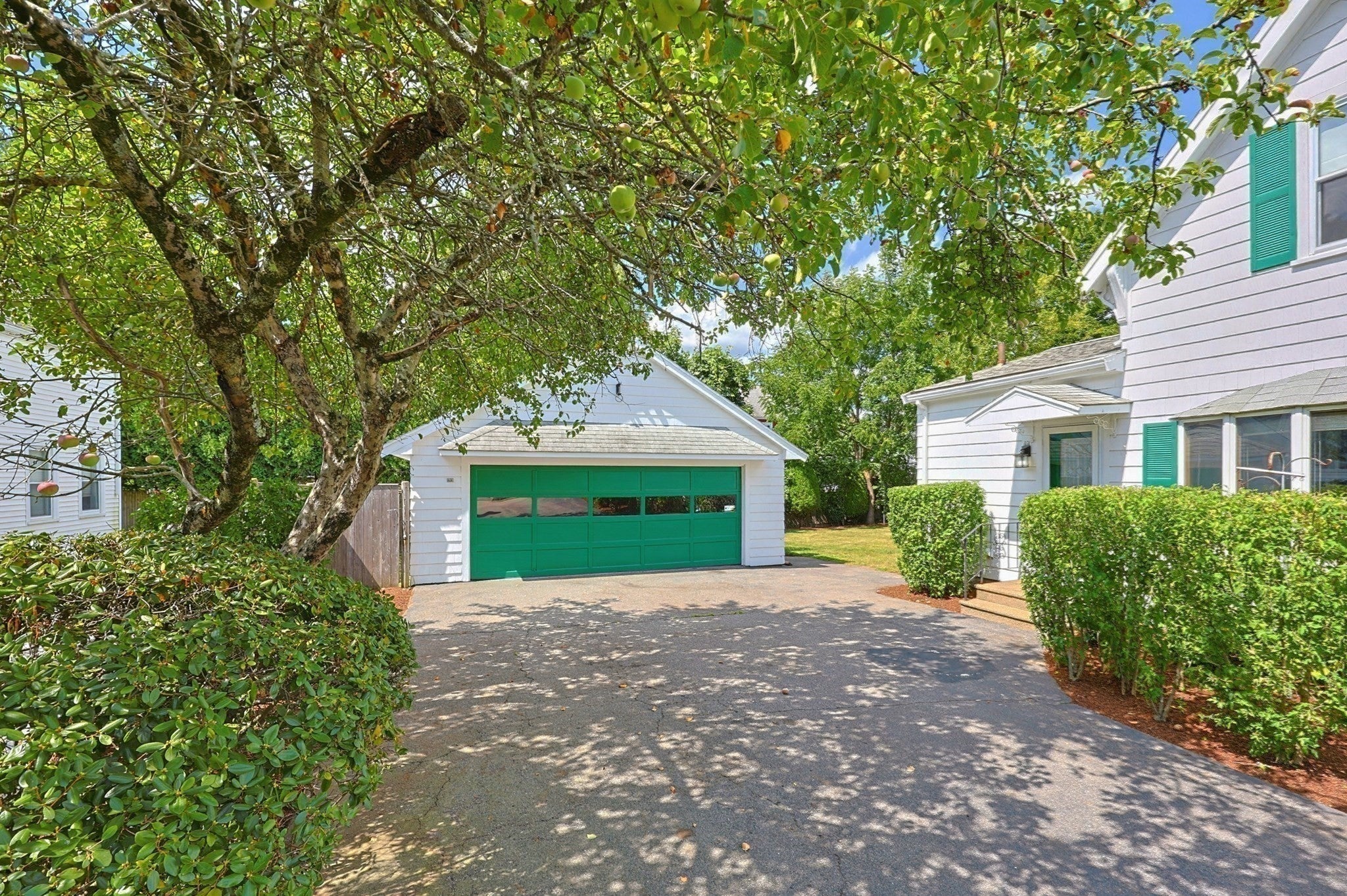 22 Hodges St