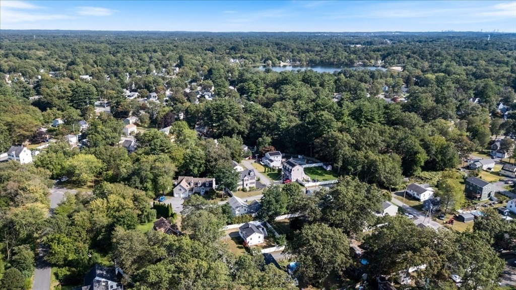 Tewksbury, Massachusetts 01876, United States, 2 Bedrooms Bedrooms, ,1 BathroomBathrooms,Residential,Pending,205255