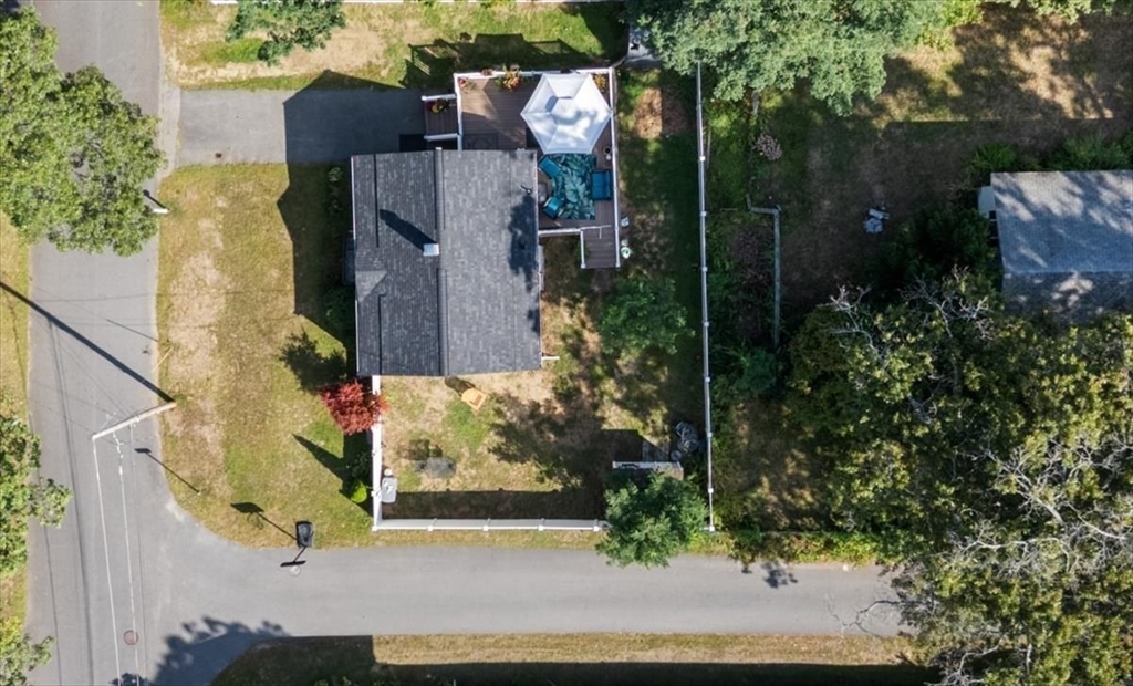 Tewksbury, Massachusetts 01876, United States, 2 Bedrooms Bedrooms, ,1 BathroomBathrooms,Residential,Pending,205255